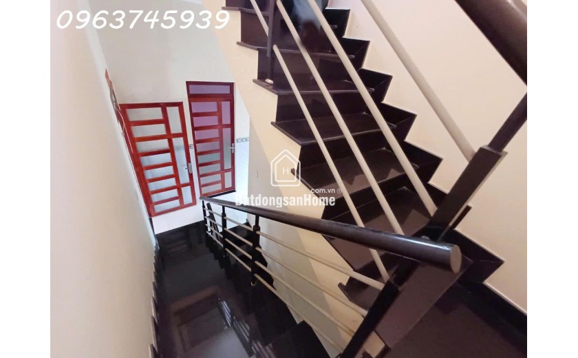 NHÀ 3 TẦNG MẶT TIỀN KINH DOANH 136M2, LINH TRUNG, GẦN PHẠM VĂN ĐỒNG, GIÁ BÁN 14 TỶ